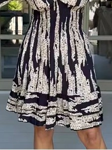 Bell Sleeve V-neck Dress  Print Mid-length Skirt