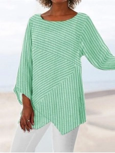 Casual long sleeved round neck striped printed shirt