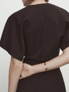 Elegant simple V-neck dress