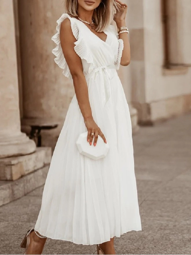 Fitted chiffon ruffle sleeves