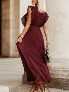 Fitted chiffon ruffle sleeves