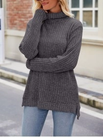 High neck loose fitting long sleeved split T-shirt top