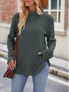 High neck loose fitting long sleeved split T-shirt top