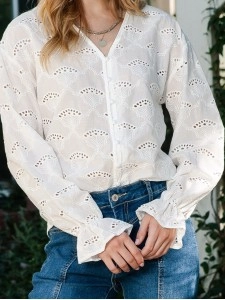 LACE BUTTON V NECK SHEATH CASUAL BLOUSE