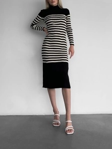 Stylish contrast striped dress