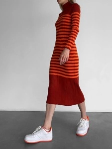 Stylish contrast striped dress