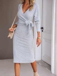 V-neck long-sleeved knitted strappy dress