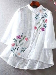 Vintage ladies position embroidered blouse blouse