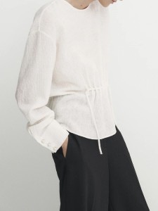 White crew neck pullover drawstring element shirt