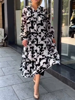 Women's black and white shirt skirt