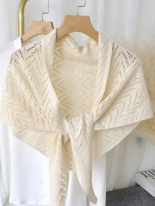 Women's hollow woven scarf