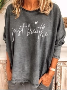 Women's letter printed round neck long sleeved T-shirt