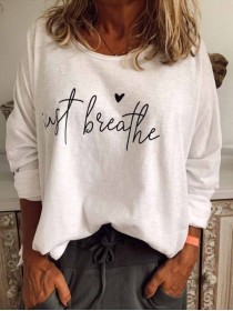Women's letter printed round neck long sleeved T-shirt