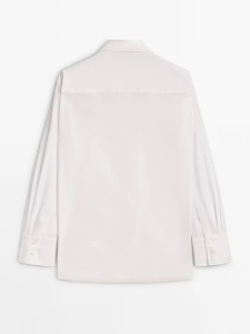 Women's long-sleeved white shirt with lapels