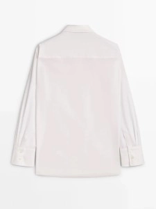 Women's long-sleeved white shirt with lapels