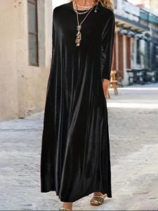 Women's Plus Velvet Solid Long Sleeve Round Neck Loose Maxi Dress
