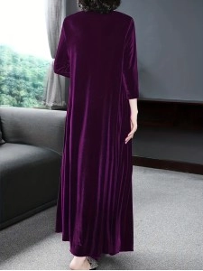 Women's Plus Velvet Solid Long Sleeve Round Neck Loose Maxi Dress