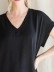 Women's V-neck everything simple black shirt